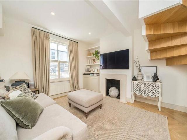 House for rent in East Sheen, Greater London