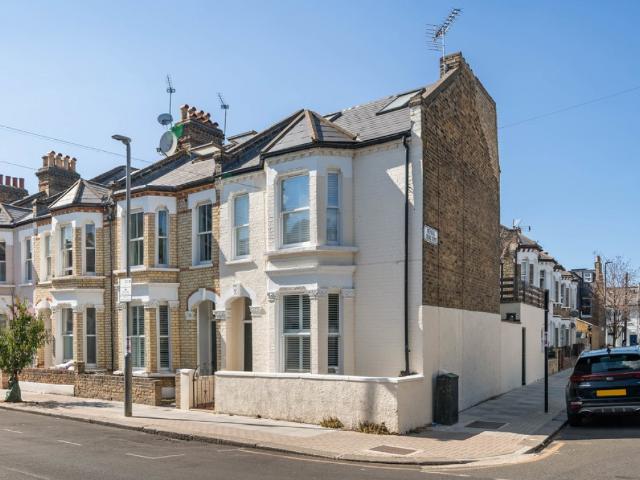 House for rent in Battersea, Greater London