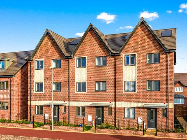 House for rent in Whitehouse, Milton Keynes