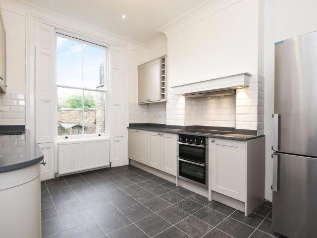 House for rent in Chalk Farm, Greater London