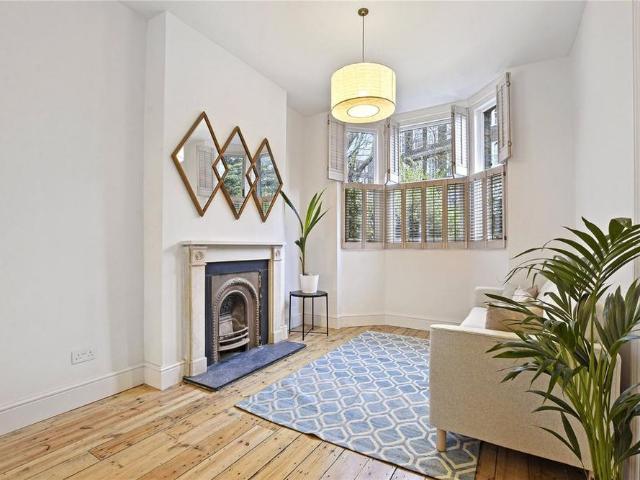 House for rent in Chalk Farm, Primrose Hill