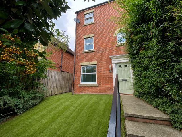 House for rent in Golden Hill, Firbank
