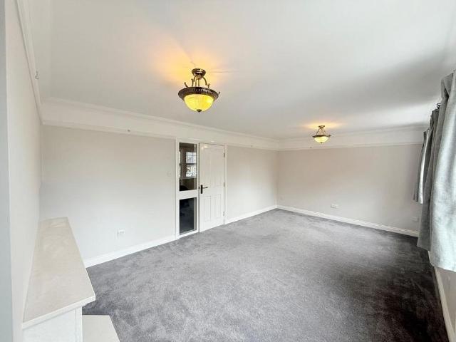 House for rent in Middleton Estate, Bradford