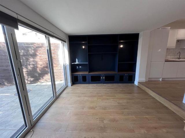 House for rent in Round Hill, Brighton