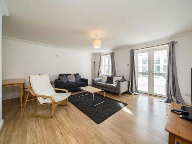 House for rent in London Borough of Lambeth, Greater London