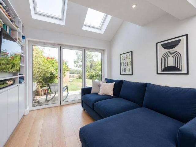 House for rent in Perryfields, West Sussex