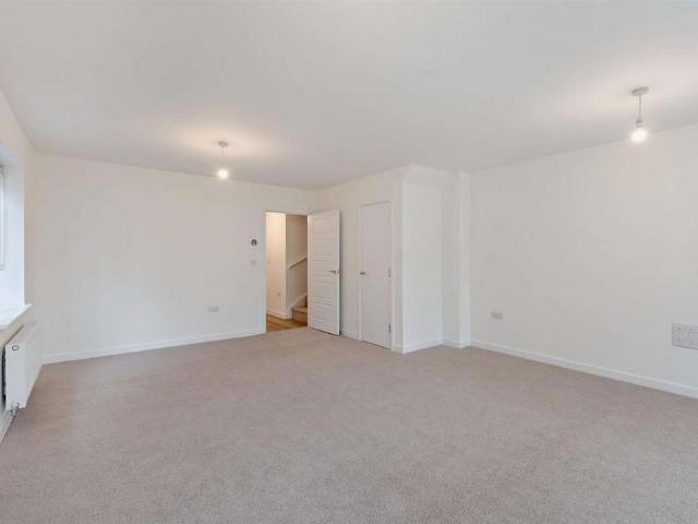 House for rent in Bohemia, Guestling Green