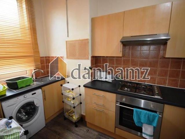 House for rent in Hyde Park, West Yorkshire