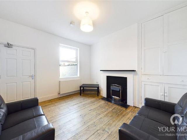 House for rent in Phippsville, Northampton