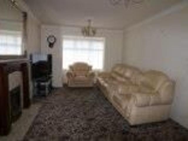 House for rent in Swan Village, Hill Top