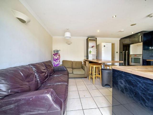 House for rent in Chichester, Littlecote