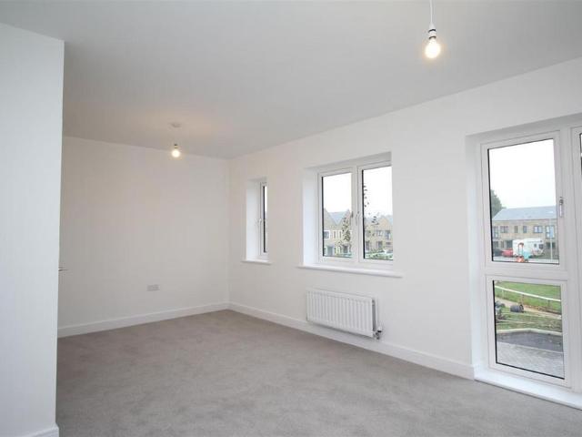 House for rent in Mill Hill, Ash