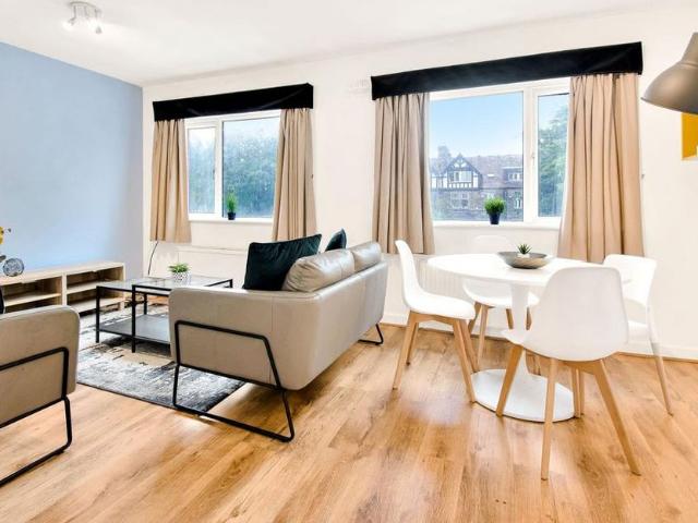 House for rent in Lawnswood, Leeds