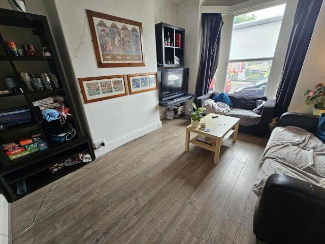 House for rent in Burley, West Yorkshire