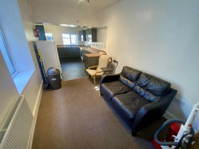 House for rent in Mount Pleasant, Swansea