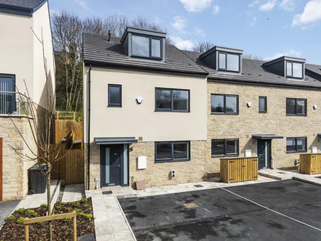 House for rent in Farnley, West Yorkshire
