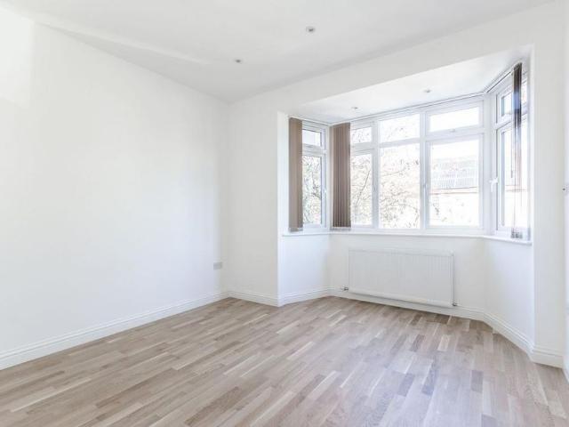 House for rent in Thames View, Greater London