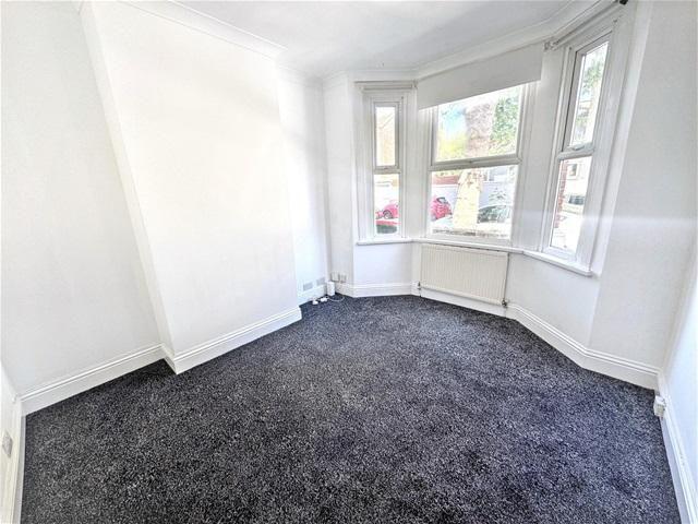 House for rent in Plashet, Greater London