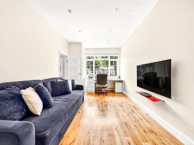 House for rent in Covent Garden, Greater London