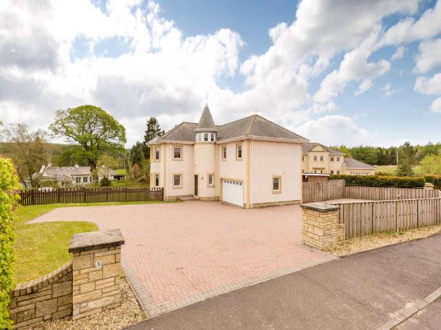 House for rent in West Linton