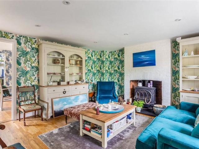 House for rent in Blackhills, Surrey