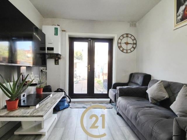 House for rent in London Borough of Newham, Greater London