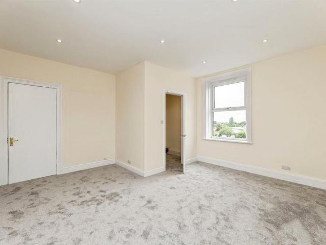 House for rent in Gildersome, West Yorkshire