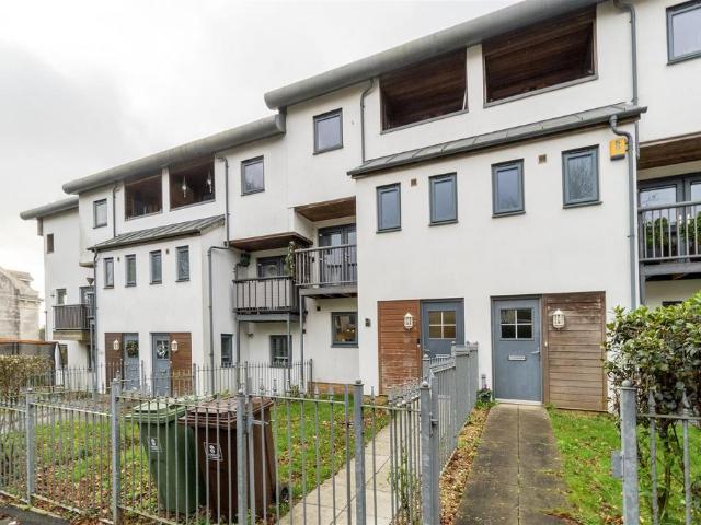 House for rent in Mount Wise