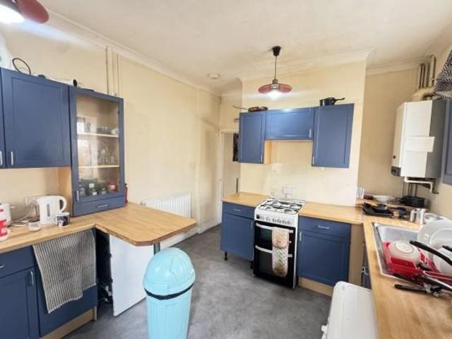 House for rent in Plasnewydd, Falcon Lodge