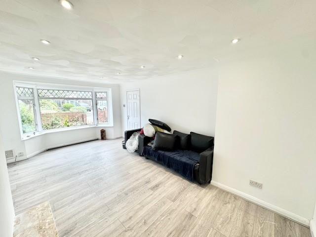 House for rent in London Borough of Havering, Greater London