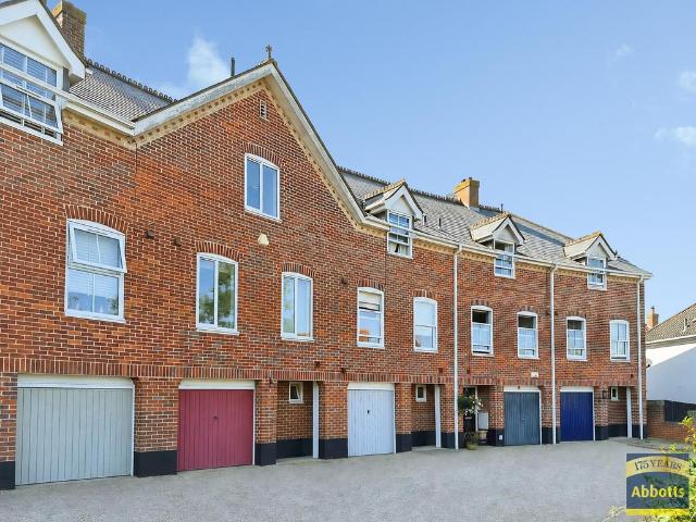 House for rent in Moreton Hall, Chedburgh