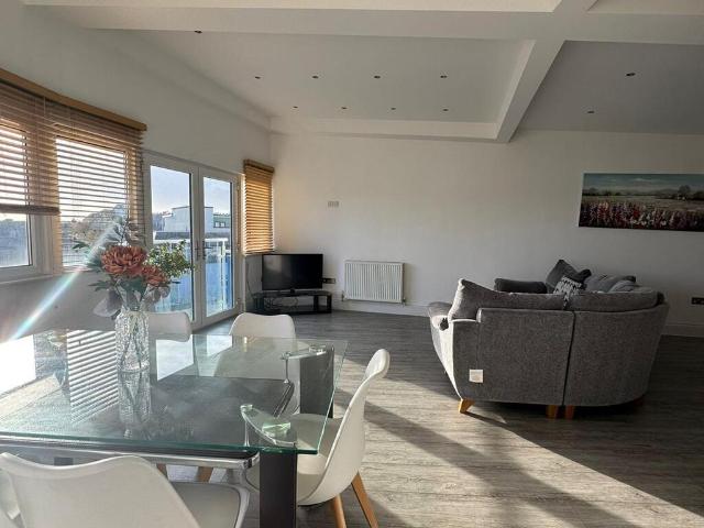 House for rent in West Hoe, Mount Wise