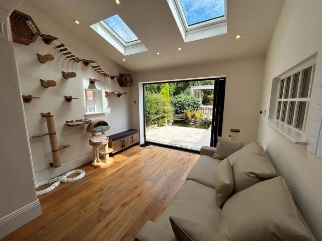 House for rent in Cheadle Hulme, Greater Manchester