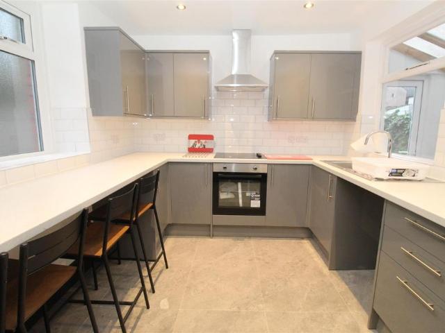 House for rent in Falcon Lodge, Wales