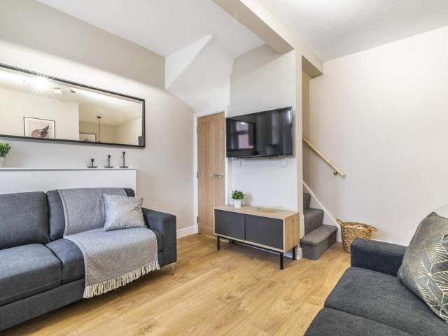 House for rent in Burley, West Yorkshire