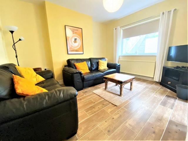House for rent in Mount Pleasant, Swansea