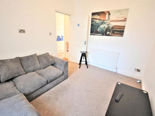 House for rent in Mount Pleasant, Swansea