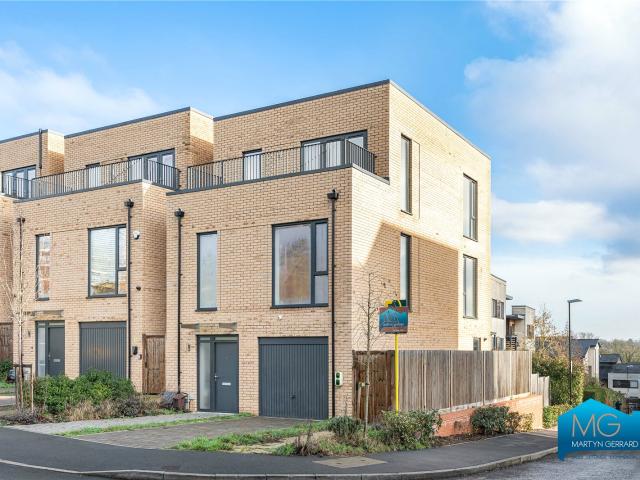 House for rent in West Finchley, Greater London