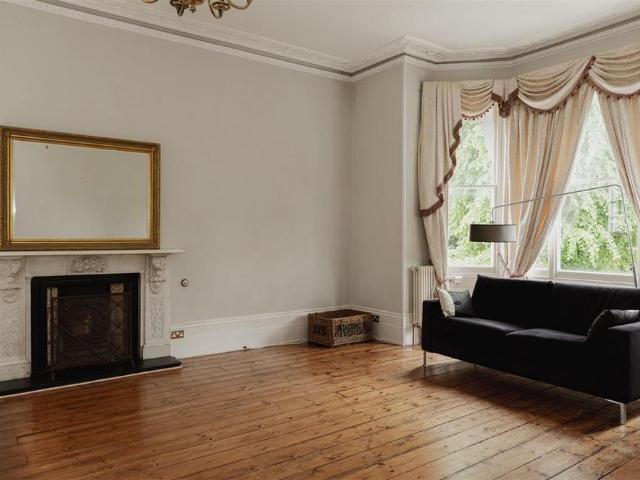 House for rent in Red Hill, Surrey
