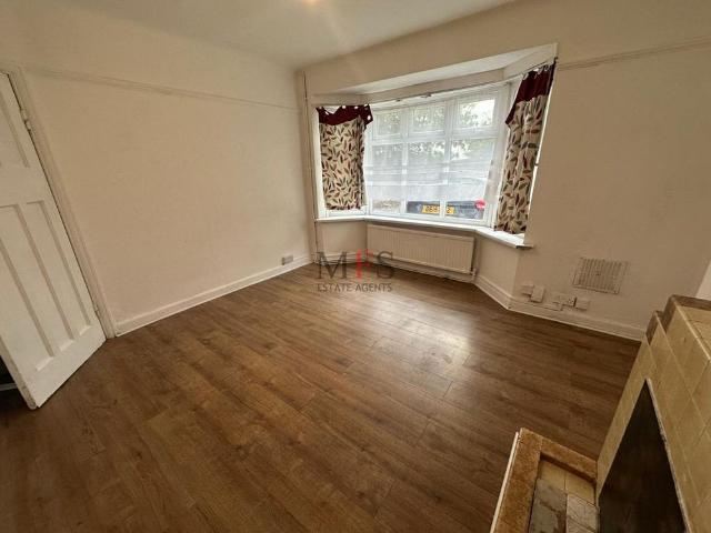 House for rent in London Borough of Hounslow, Greater London