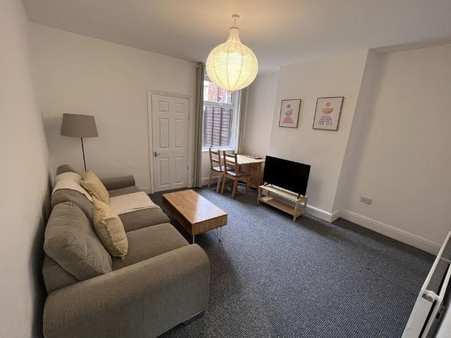 House for rent in Cotteridge, West Midlands