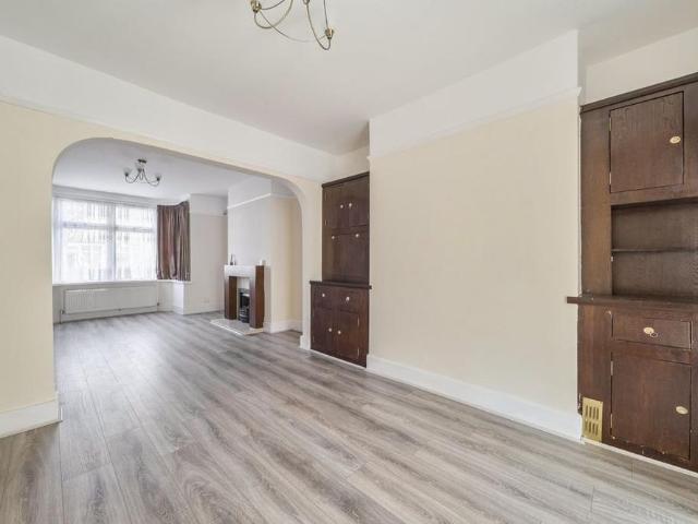 House for rent in London Borough of Merton, Mitcham