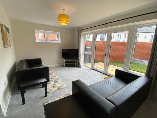 House for rent in Littleover, East Midlands