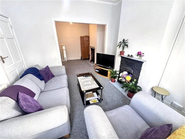 House for rent in Newcastle, Leslie