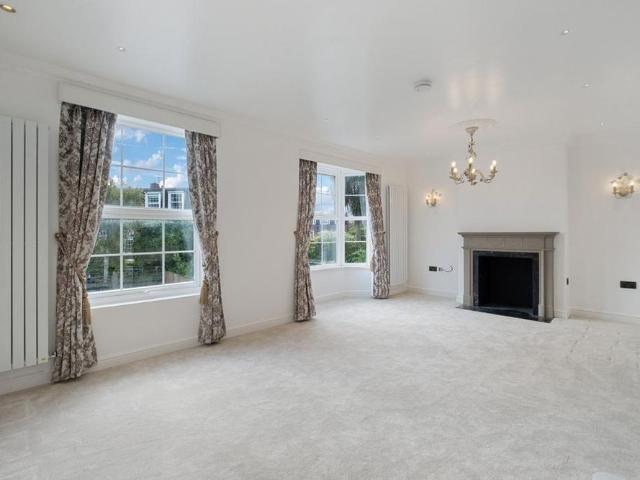 House for rent in London Borough of Merton, Greater London