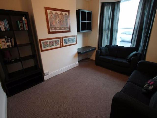 House for rent in Burley, West Yorkshire