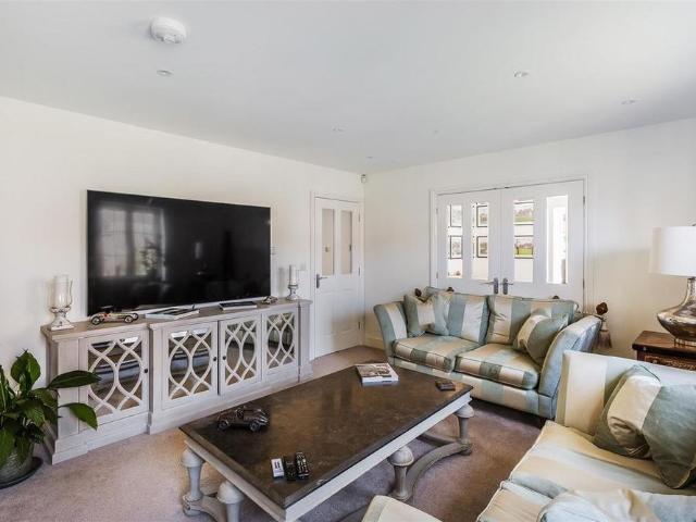 House for rent in Westborough, Surrey