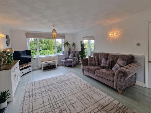 House for rent in Mill Hill, Ash