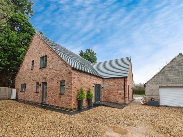 House for rent in Gosberton Clough, Lincolnshire
