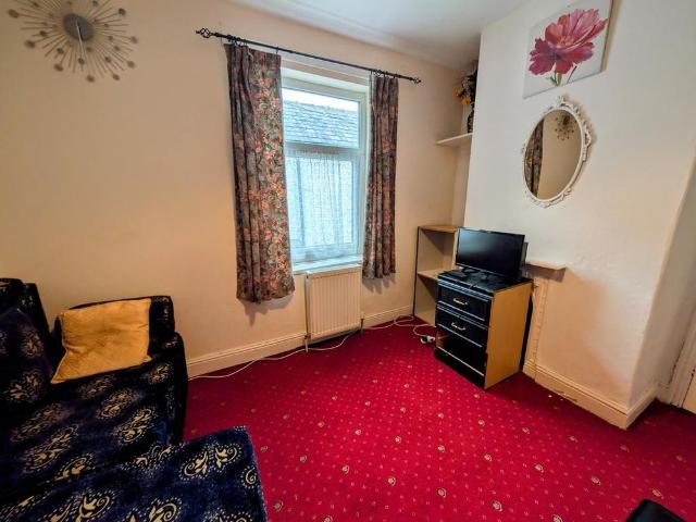 House for rent in Georgia, Greater Manchester